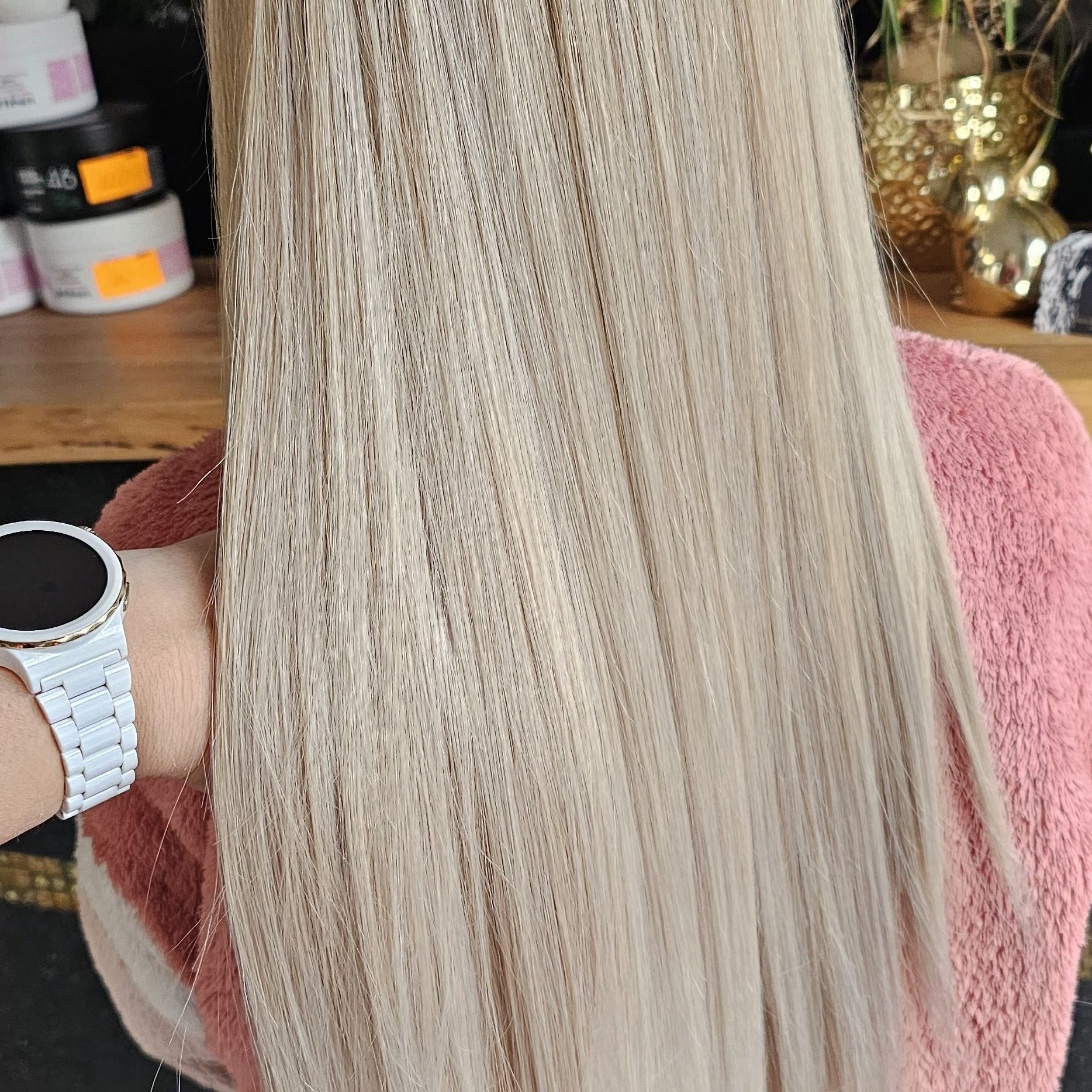 Blond z refleksami i tonowaniem